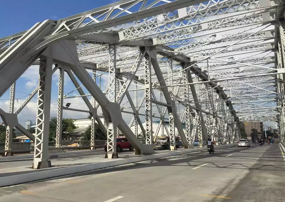 Ayala bridge from the road