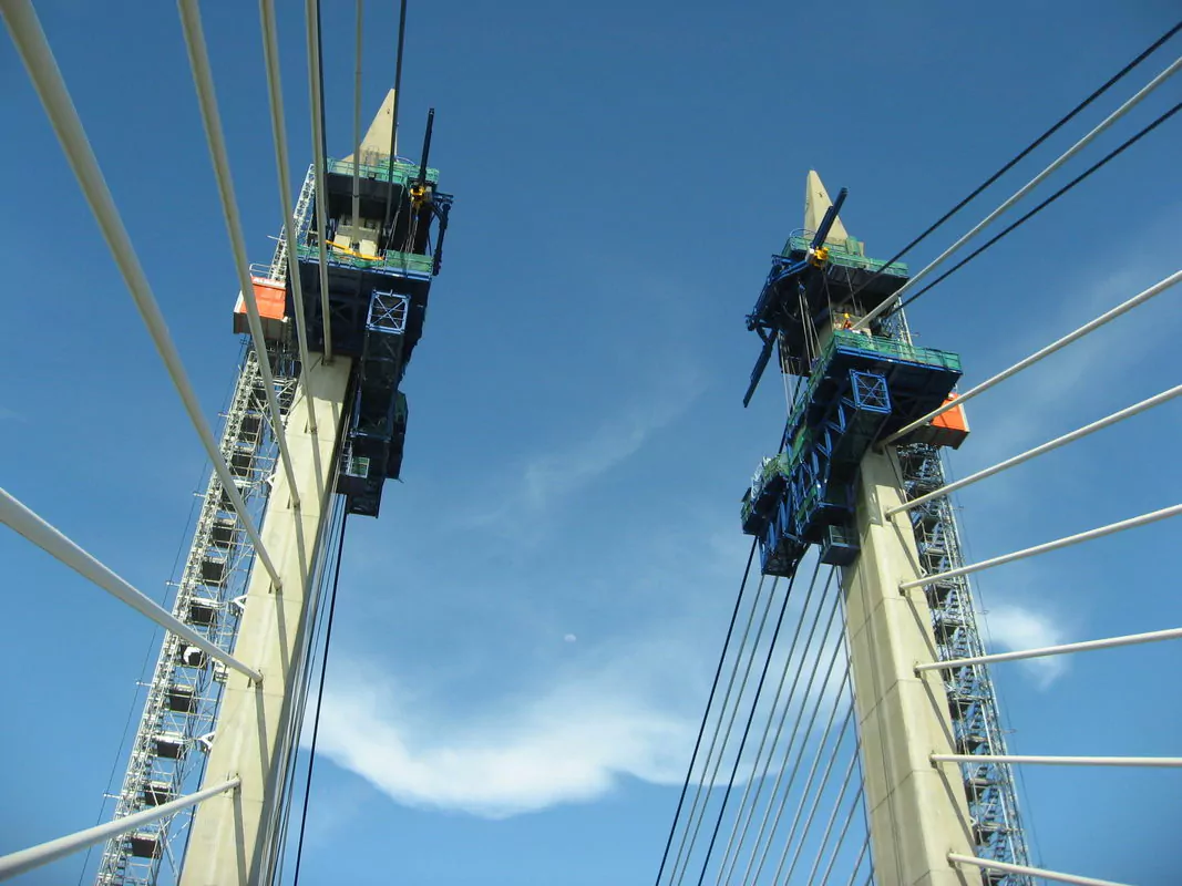 Penang bridge - access equipment for Stay cables replacement
