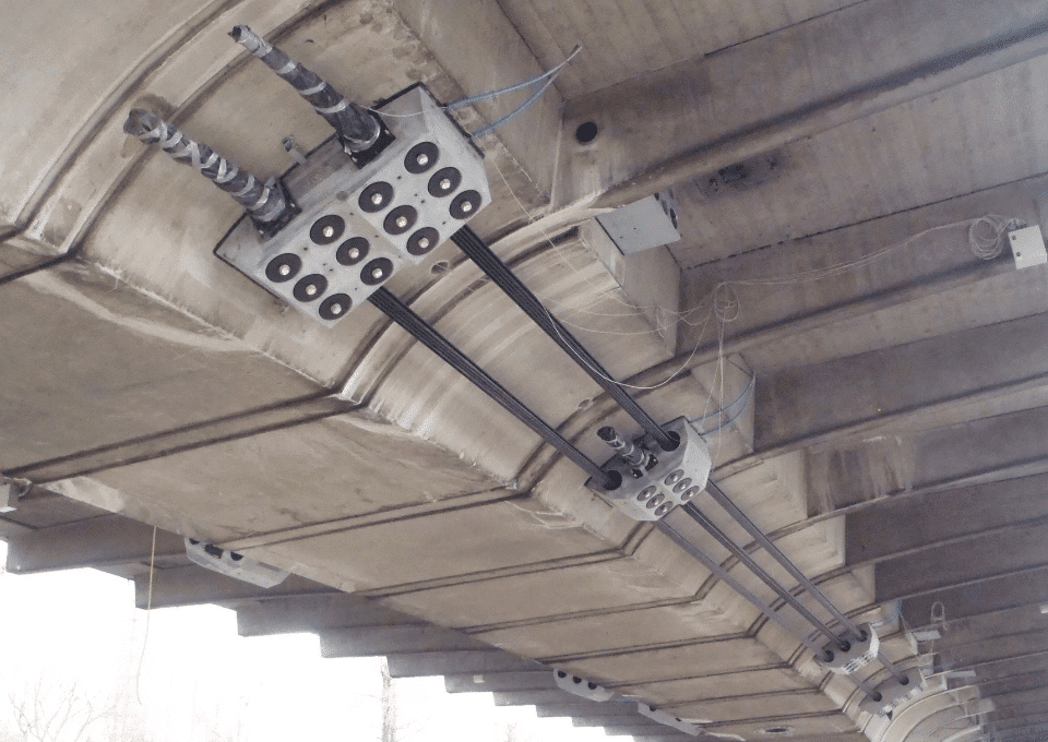 Precast blisters using ultra-high strength fibre-reinforced concrete