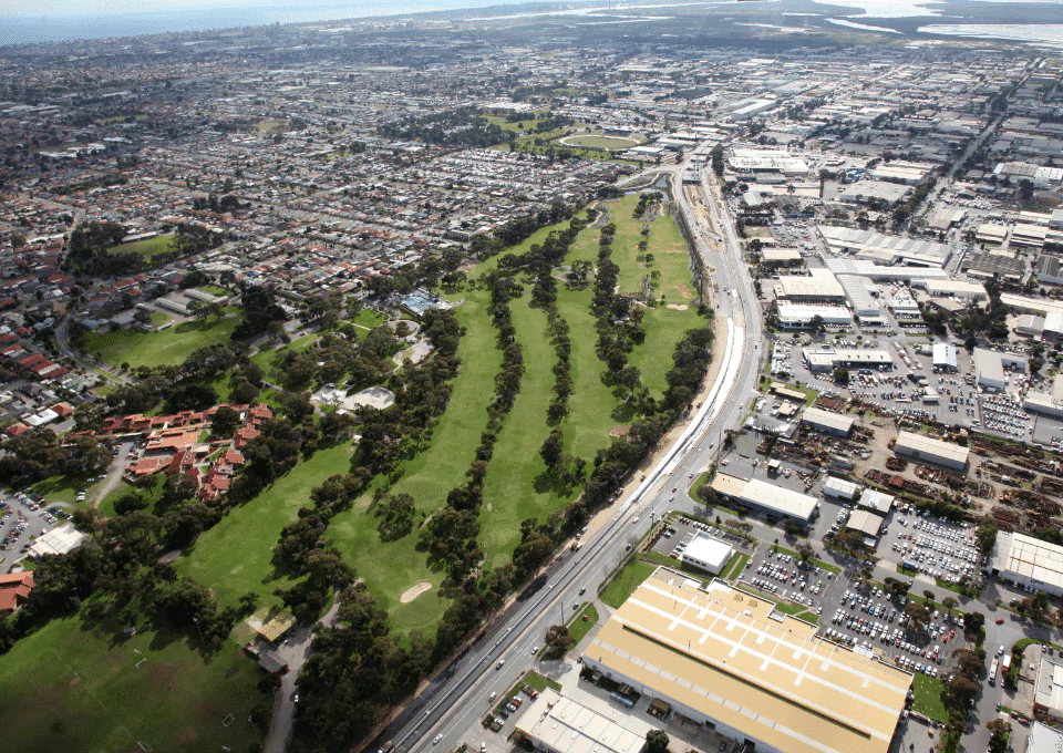 Adelaide-superway Australia Balanced cantilever erection