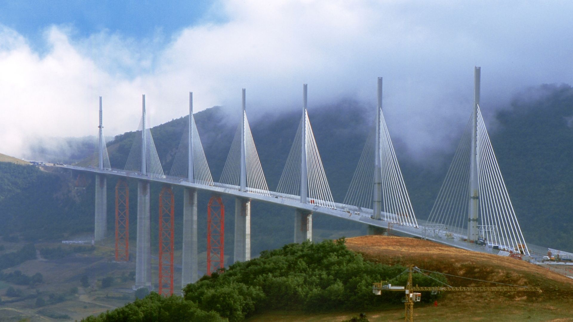 Millau worldwide landmark viaduct construction secrets