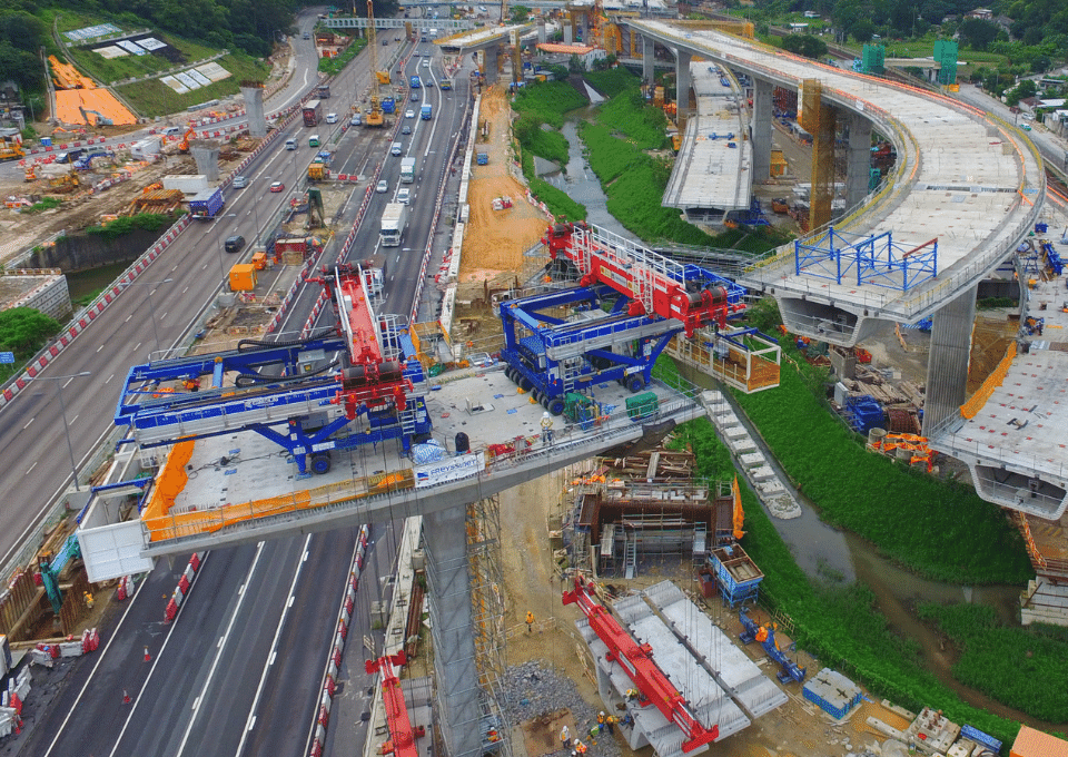 Lian Tang highway erection - Hong Kong - Lifting frame