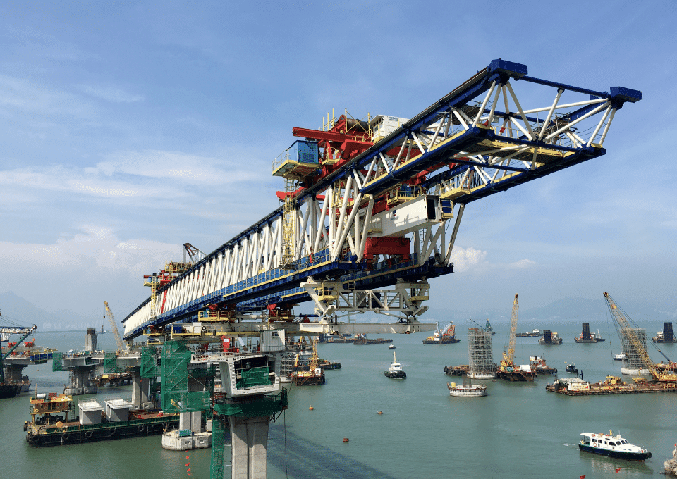 TMCLK link - balanced cantilever erection with launching gantry