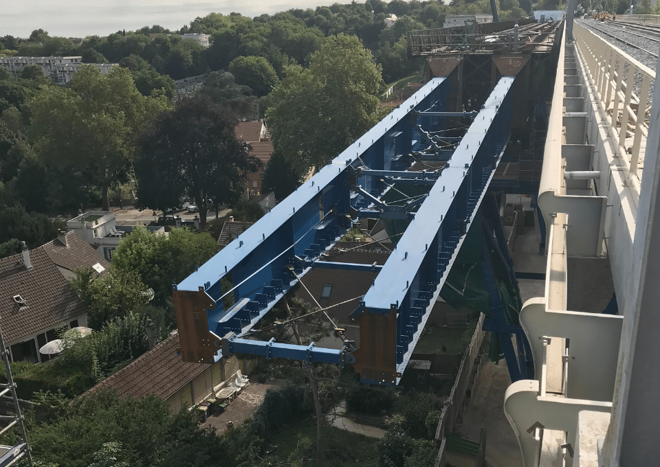 Marly le Roi viaduct in France Steel deck replacement
